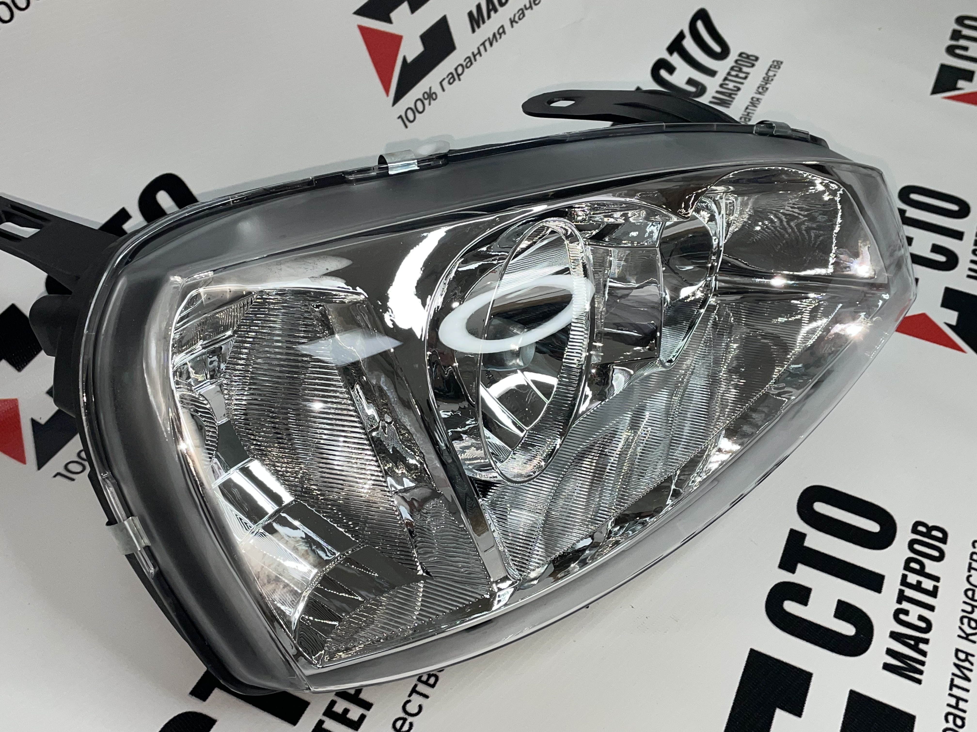 Блок Фара Правая 1118