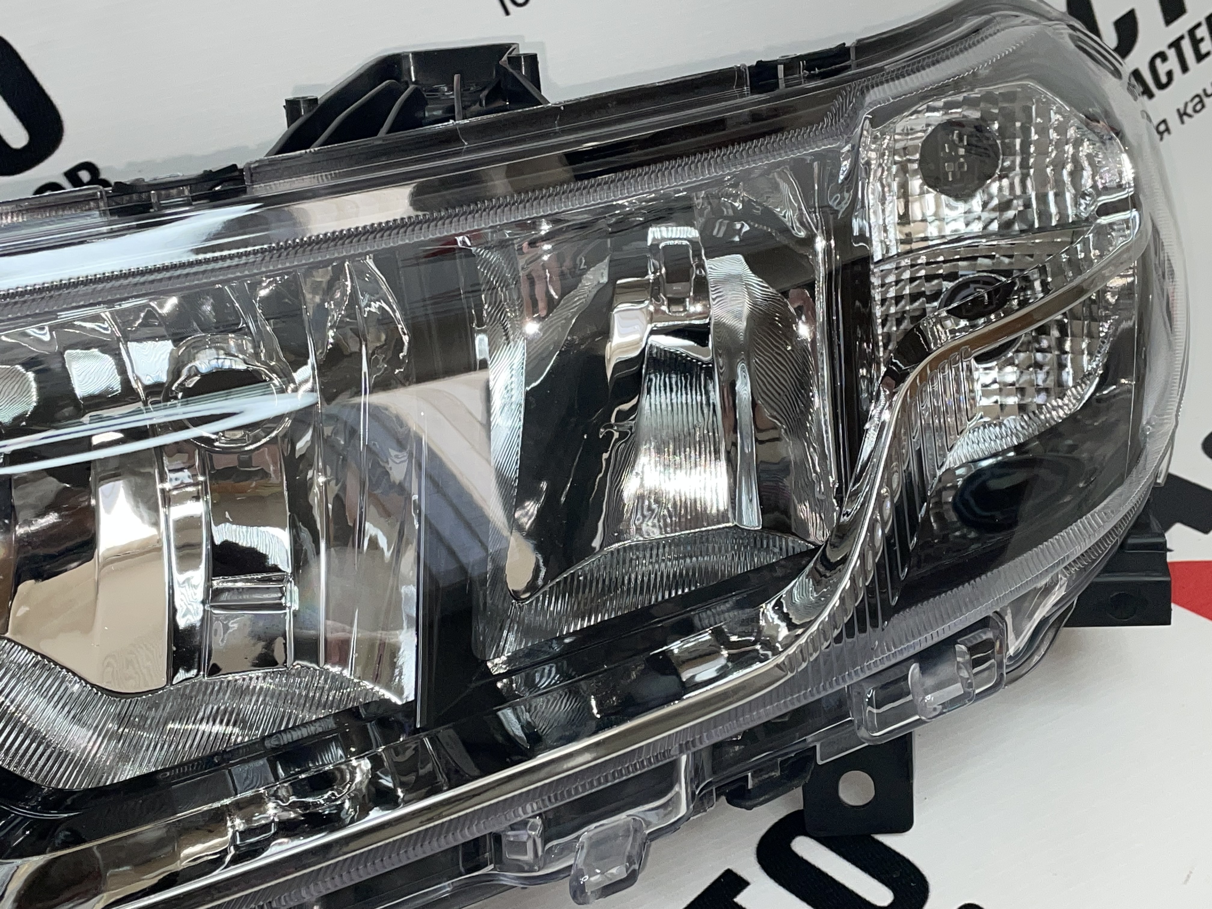 TRAVEL NIVA / БЛОК ФАРА ПЕРЕД ЛЕВАЯ