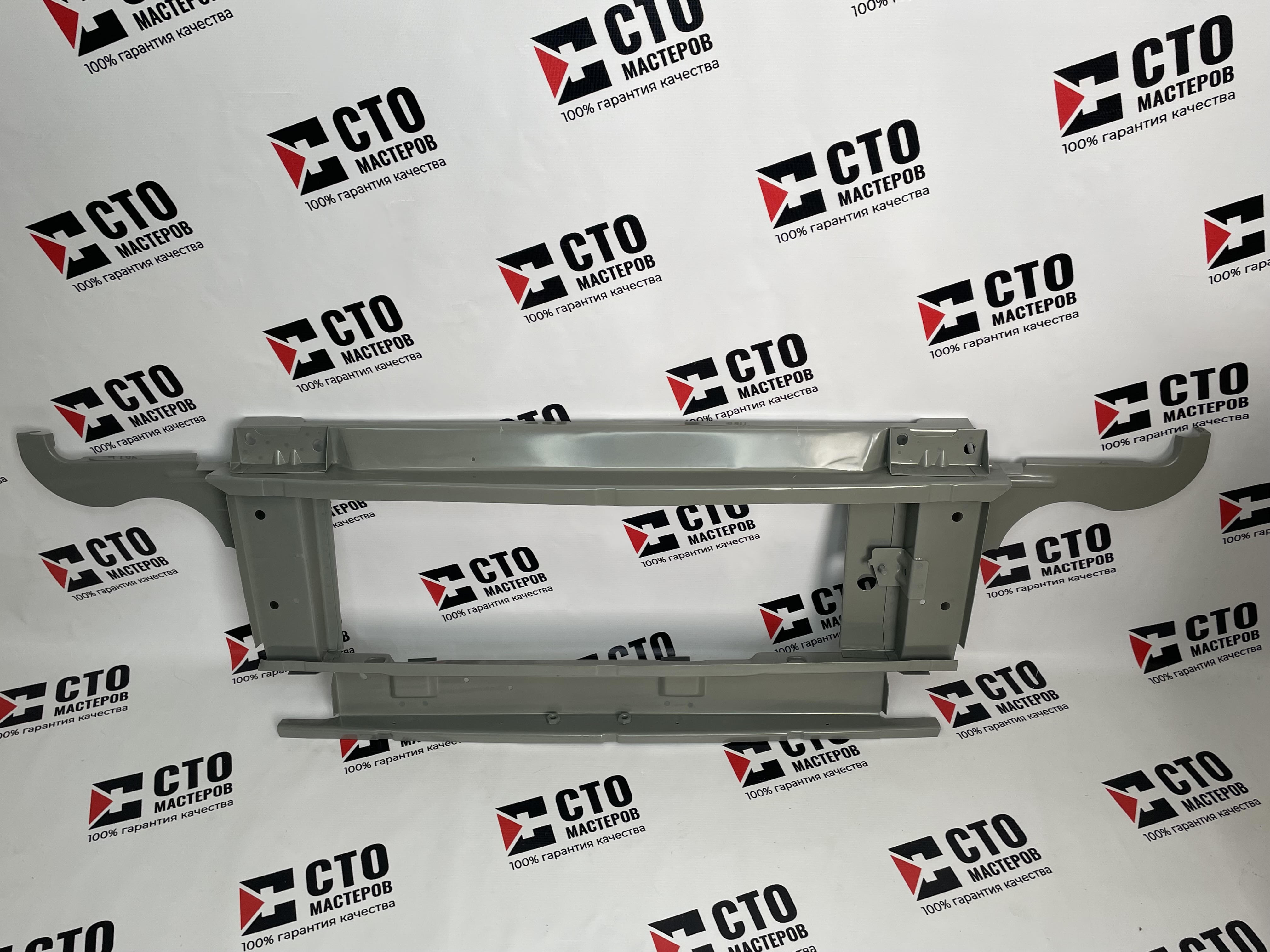 РАМКА РАДИАТОРА в сборе