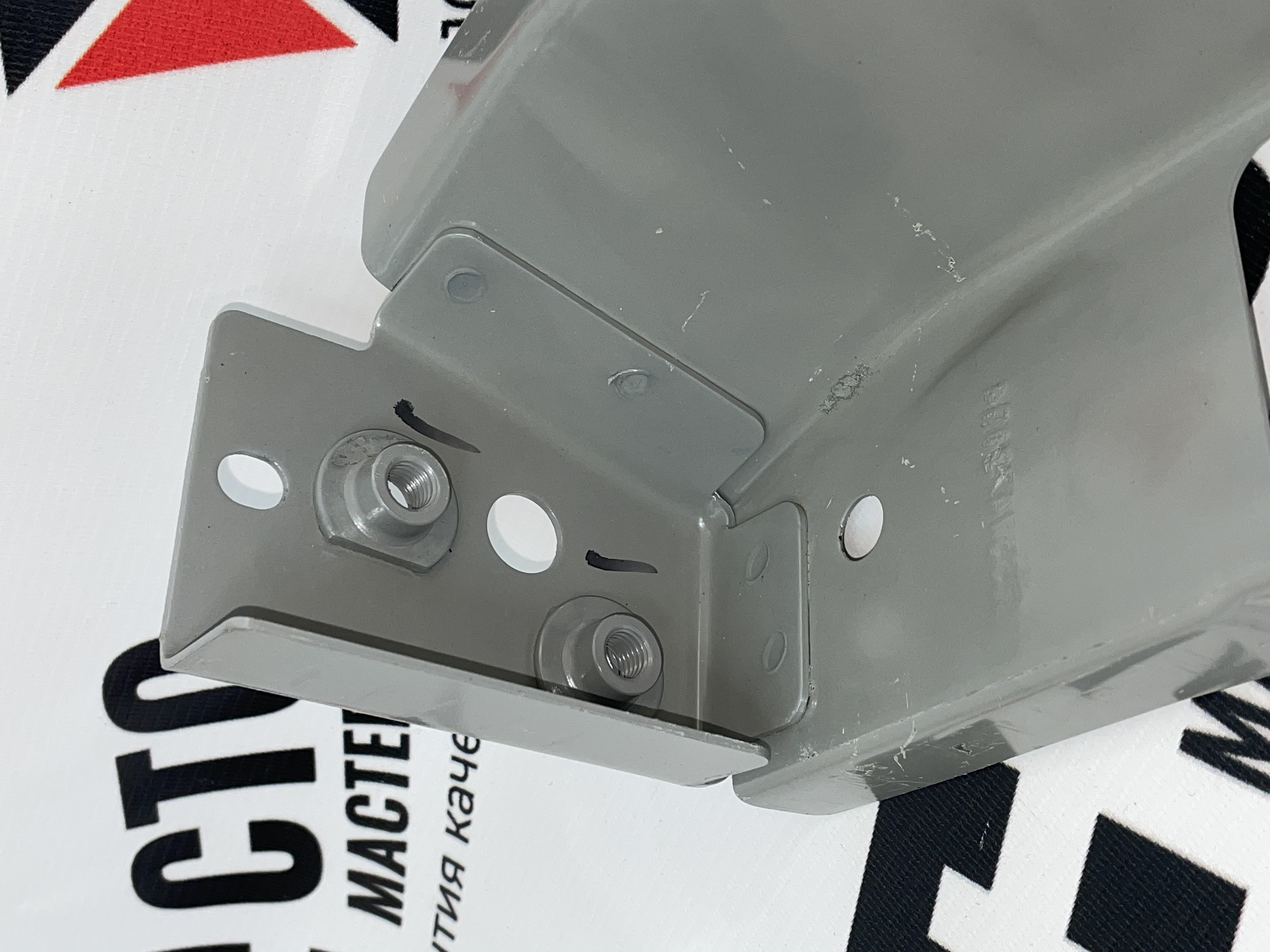 VESTA / СТОЙКА Р.Р. ПРАВАЯ