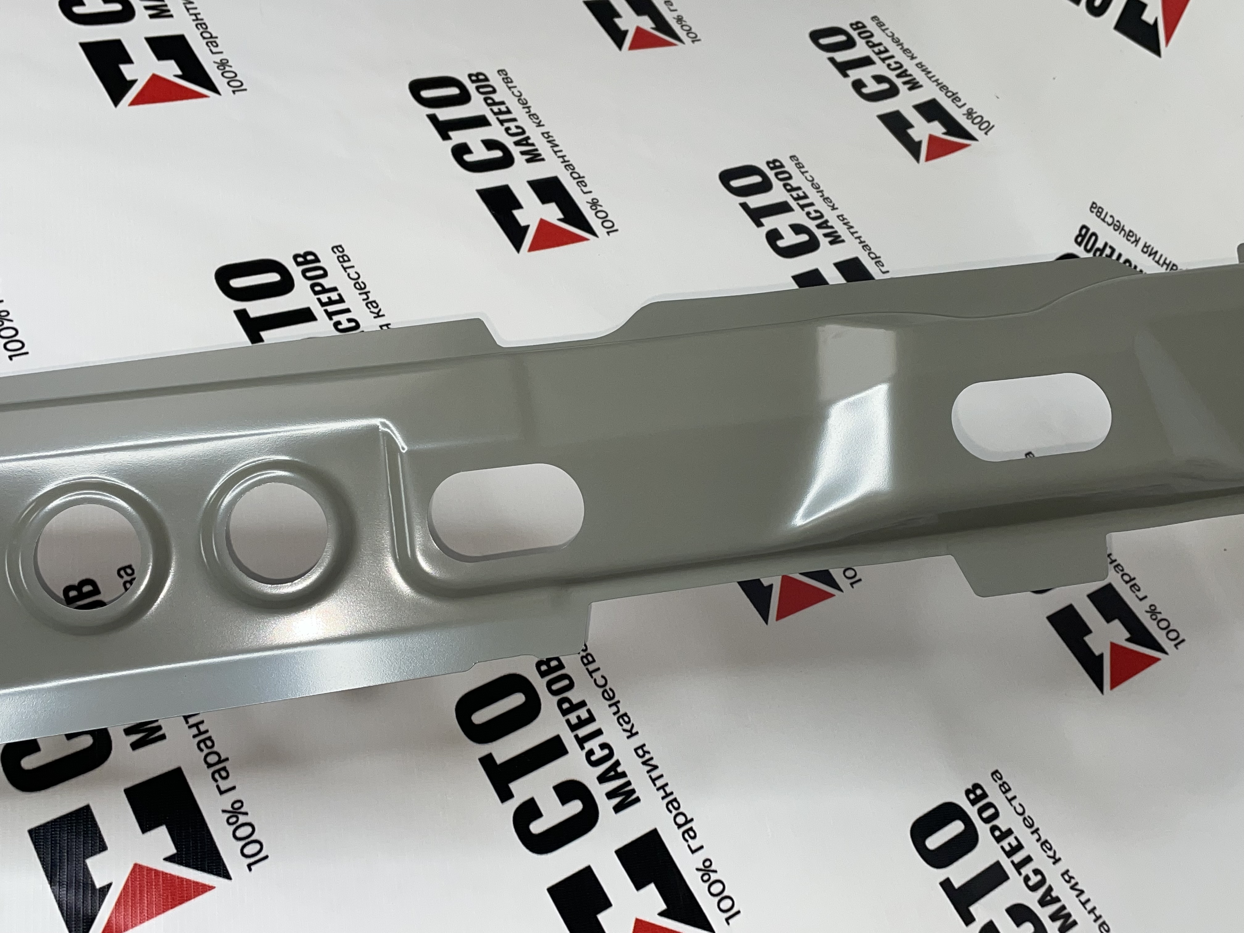 Усилитель порога Левый 1118