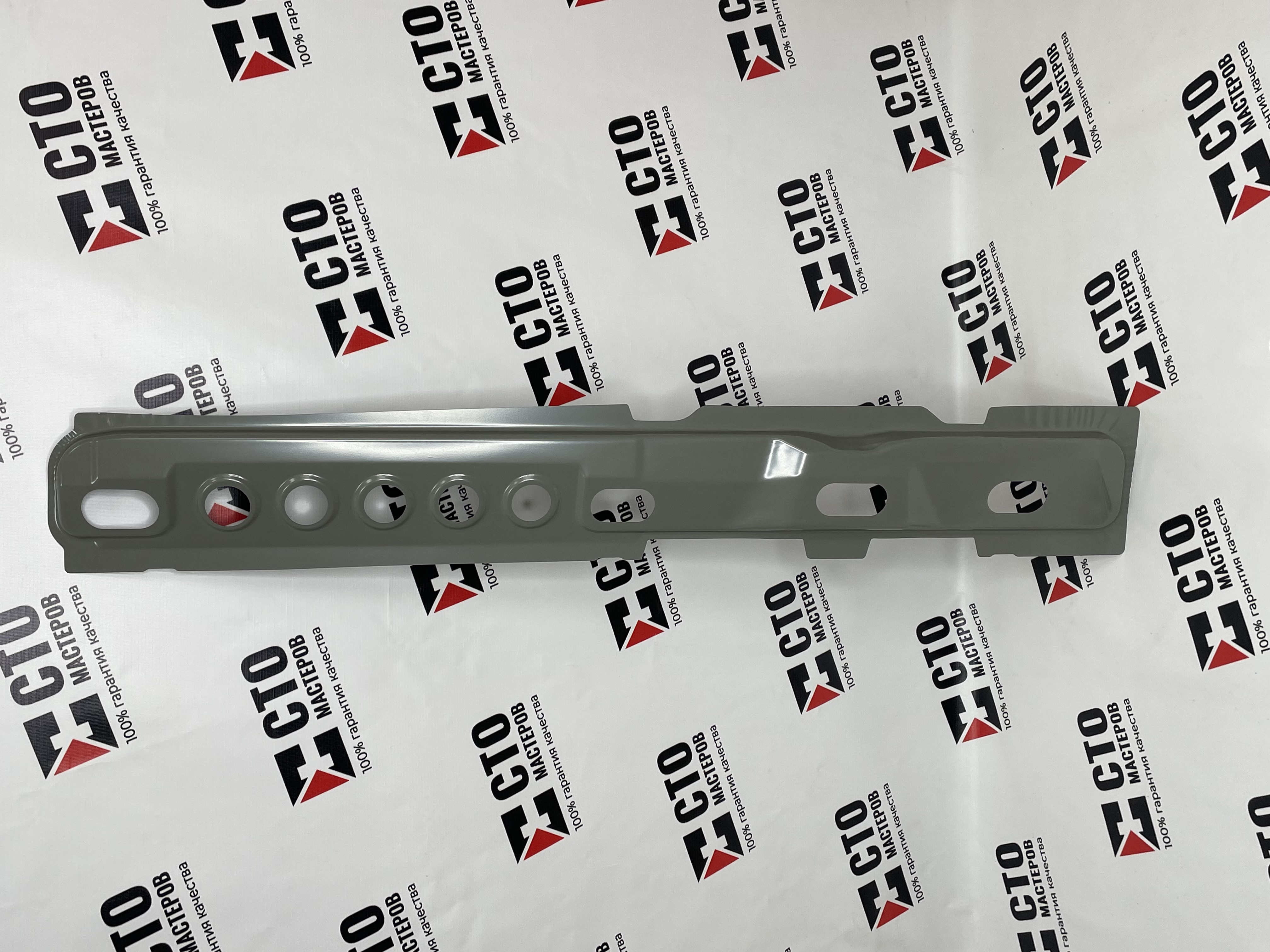 Усилитель порога Левый 1118